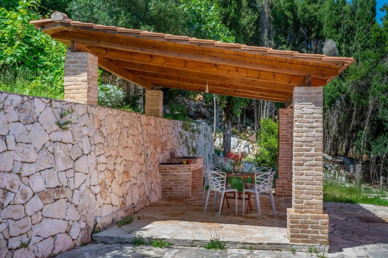 Villa Helios Sea View & Private Pool Near Fiskardo